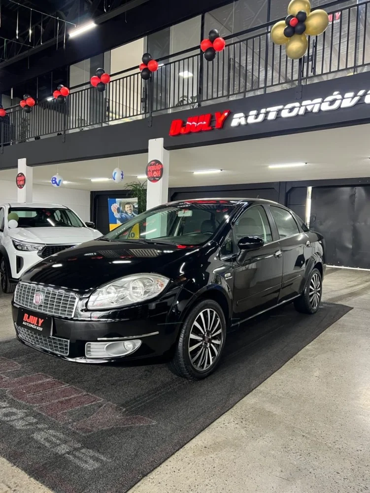 Fiat LINEA ABSOLUTE 1.9/1.8 Flex Dualogic 4p
