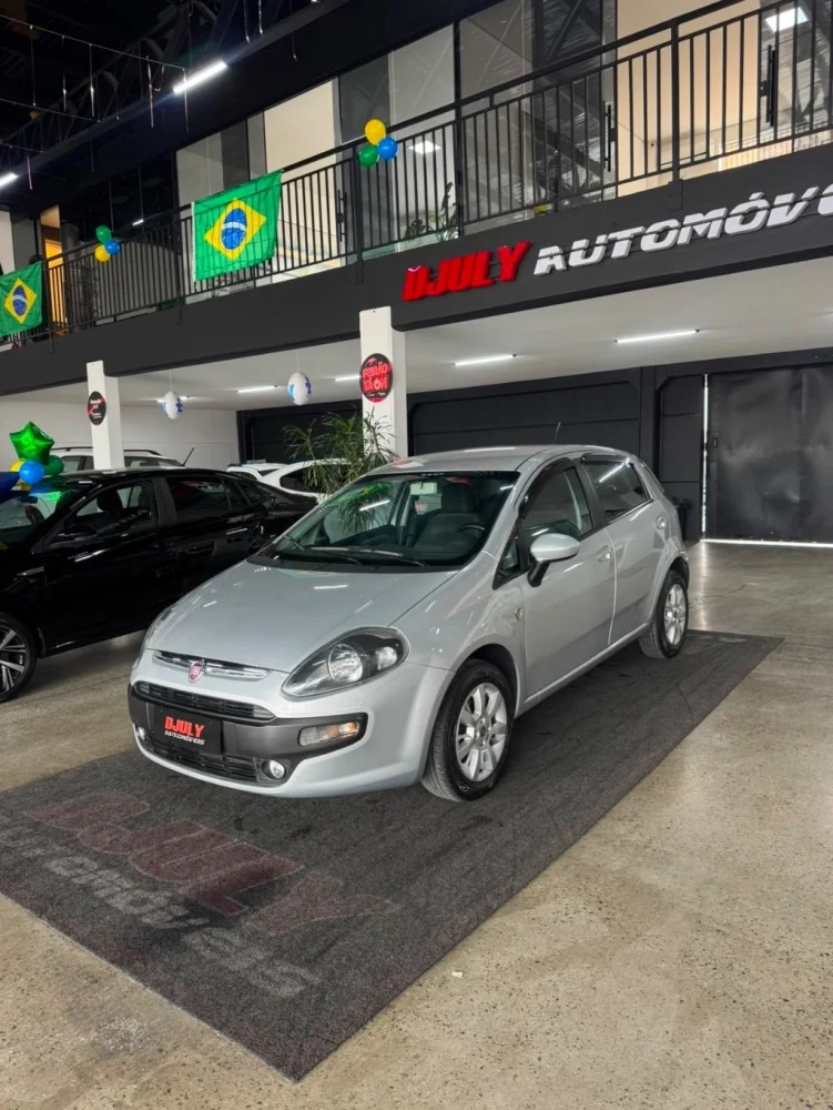 Fiat Punto ATTRACTIVE 1.4 Fire Flex 8V 5p